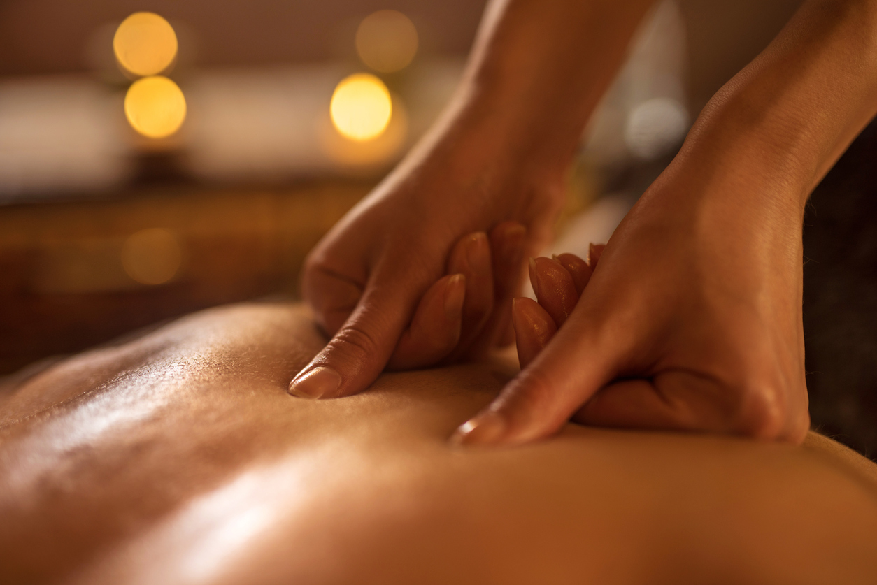 Erotic massage in Port-De-Paix
