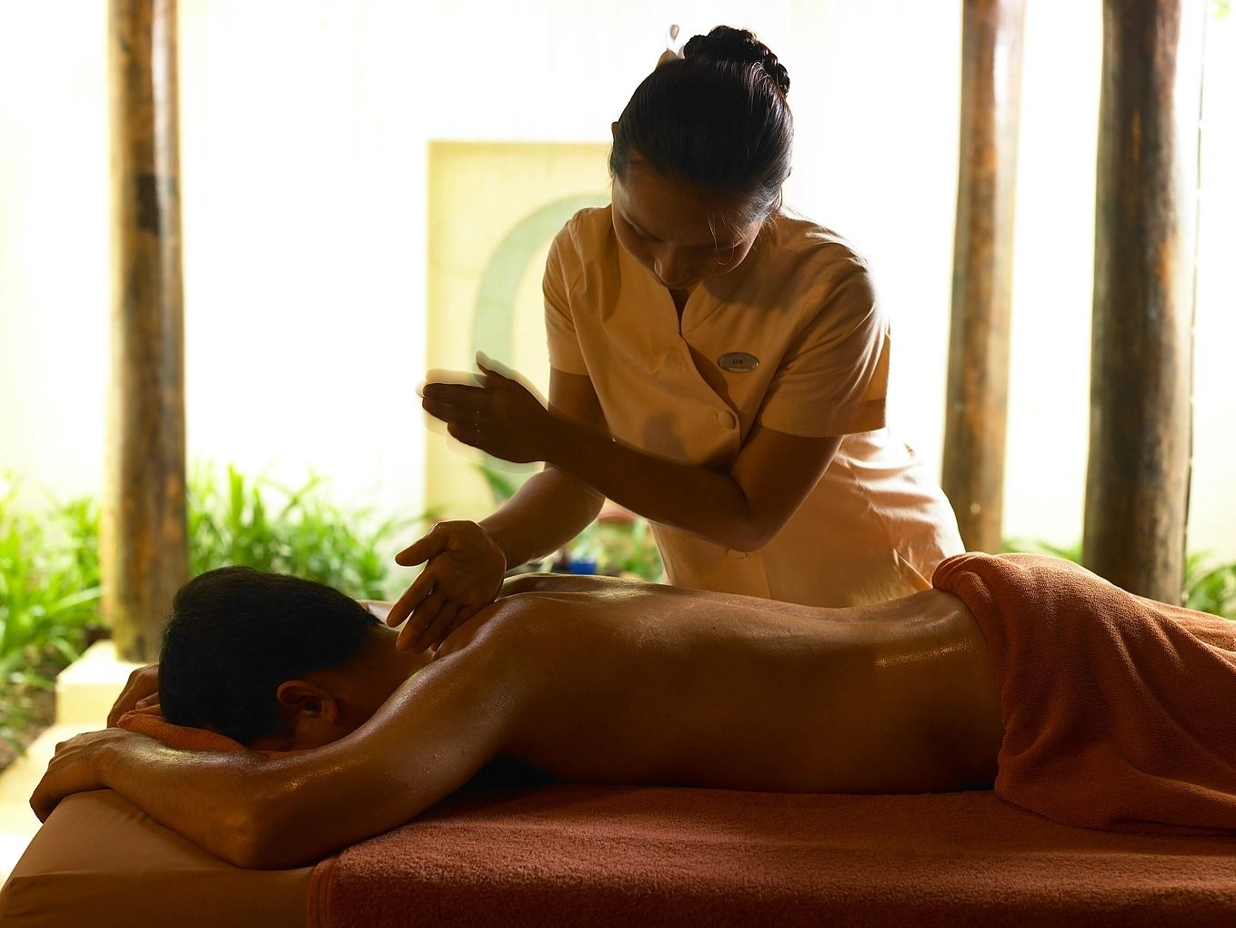 Happy ending massage in Nakhon Sawan, Thailand 