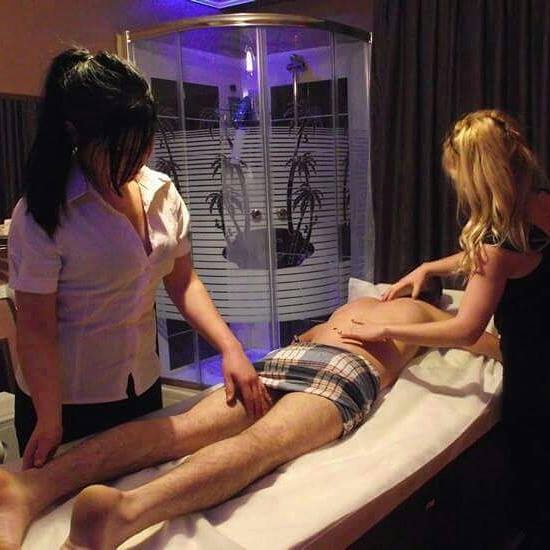Nude massage   Ontario